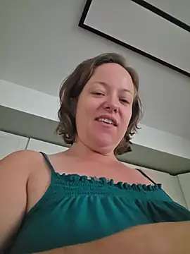 Chat XXX ao vivo de julimonroe
