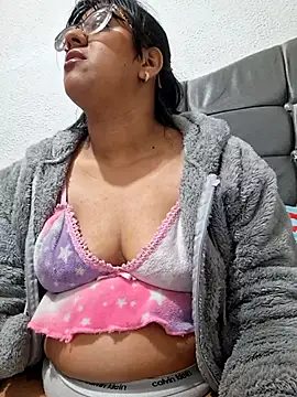 ZaidaWet Chat XXX in diretta