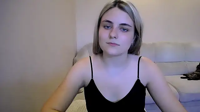 _shy_sabrina__ Adlı Modelin Canlı XXX Sohbeti