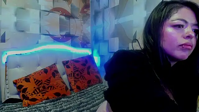 Chat XXX en directo de VALENTINA_PURPLE
