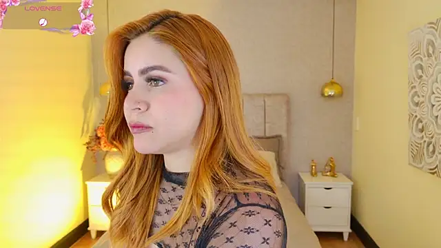 april_rousse: онлайн-секс-чат