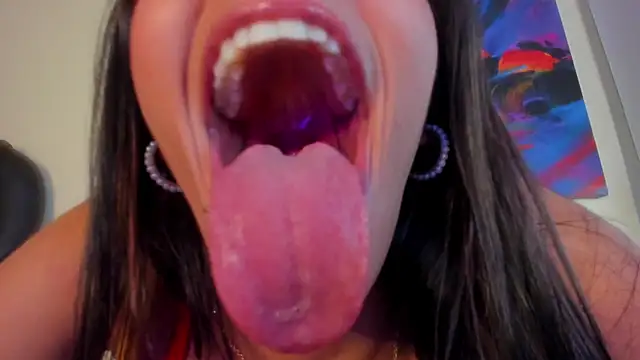 annyluna1's Live XXX Chat