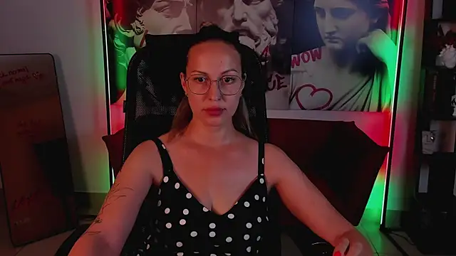 Charlotte_Hudson's Live XXX Chat