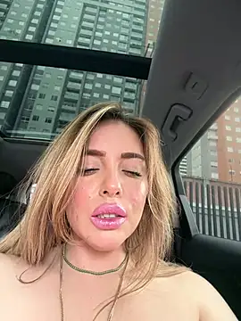 Alirawrz's Live XXX Chat