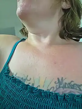 Chat XXX Live julimonroe