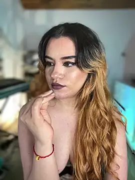 Chat +18 de NikkiNix ao vivo