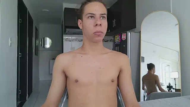 grey___27 XXX чат на живо