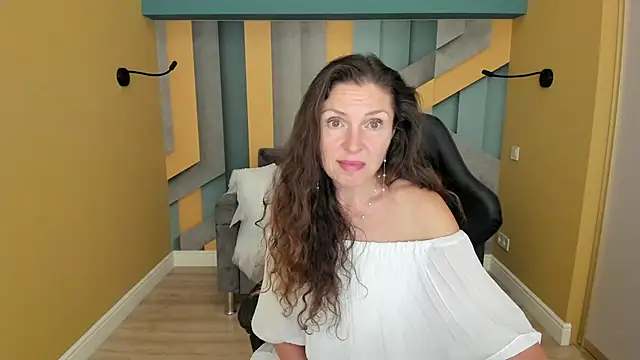 XXX chat uživo modela EllaLong