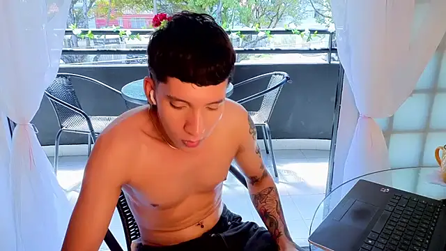 Živý XXX chat JacoboSwam