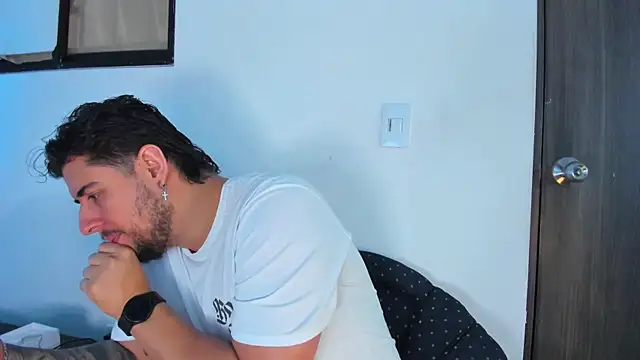 Ryan_evannss_ 라이브 XXX 채팅