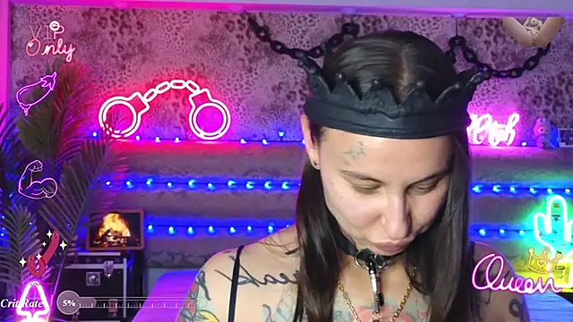 Cool_Freak_ Live XXX-Chat