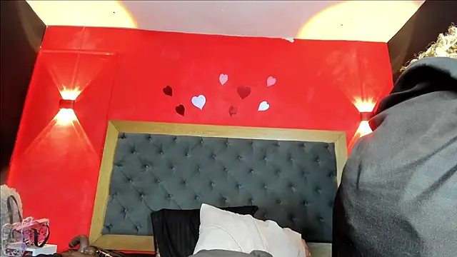 Chat XXX ao vivo de YayaHilton