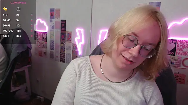 Amanda_Butlerr: онлайн-секс-чат