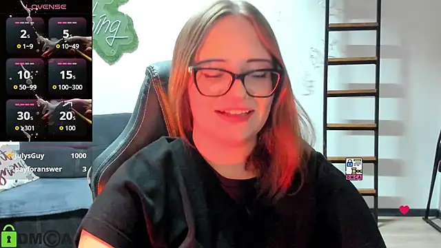 JuliNy_x Live XXX-chat