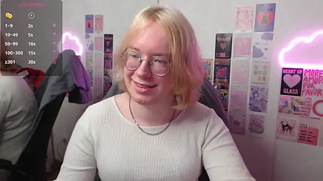 Amanda_Butlerr: онлайн-секс-чат