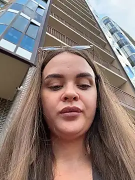 KristiRichn Live XXX chat