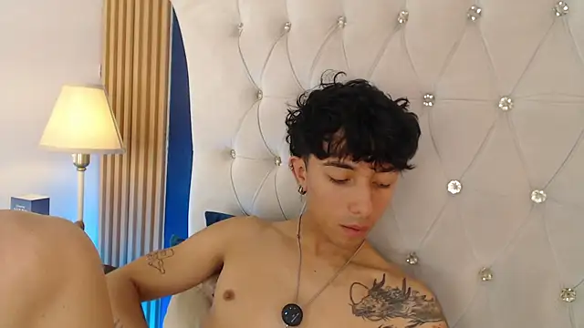 Aiden_Rivers_ – Live XXX-chat