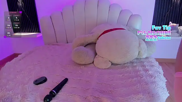 AngelinaAustin Chat XXX in diretta