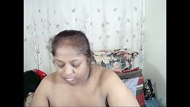 Indiantasha Chat XXX live