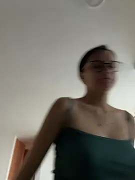 Soy_Sara7 élő XXX-chatje