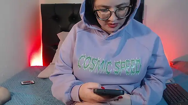 KrystalAdams Live XXX-chat