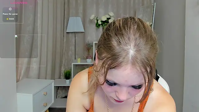 Peggy_Hun1t: απευθείας συνομιλία ΧΧΧ