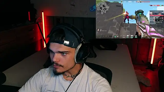 JordanShow Live XXX Chat