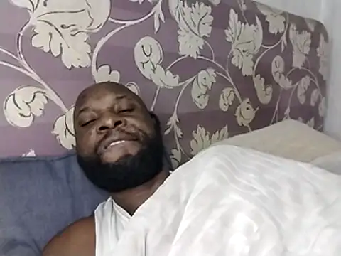Stallion100 Live XXX-Chat