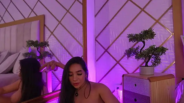 Chatroom XXX en direct de lyrabellini