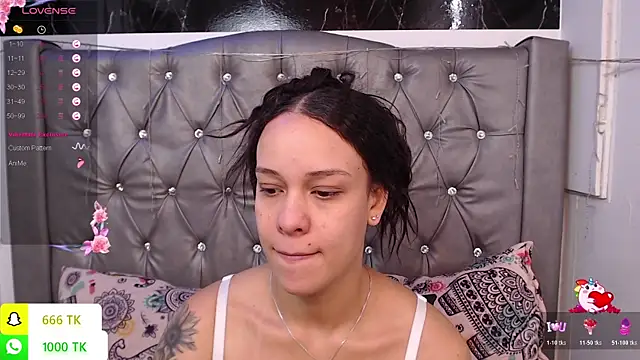 LAILAGUMMY – Naživo XXX chat