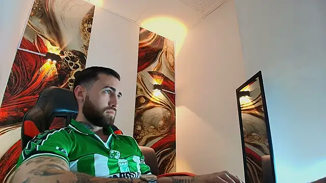Chatroom XXX en direct de Luke_davis01