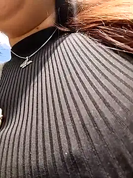 SARA_21-'s Live XXX Chat