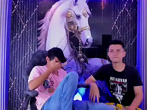 XXX chat uživo modela Benjamin_Alam