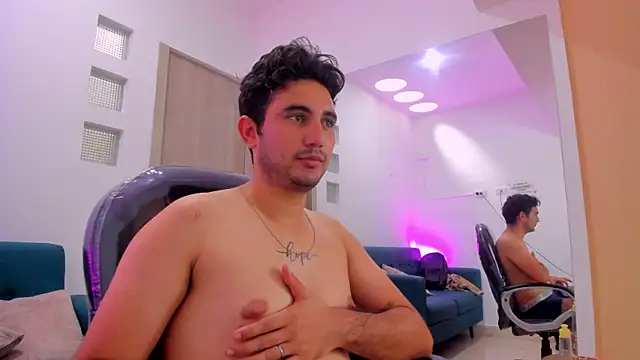 Chat +18 de NOAH_SIN_ ao vivo