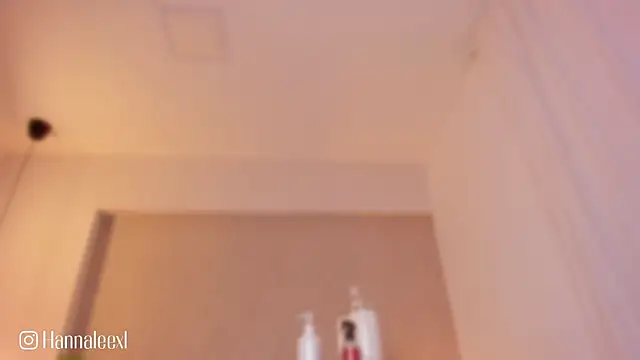 XXX chat uživo modela hanna_lee02