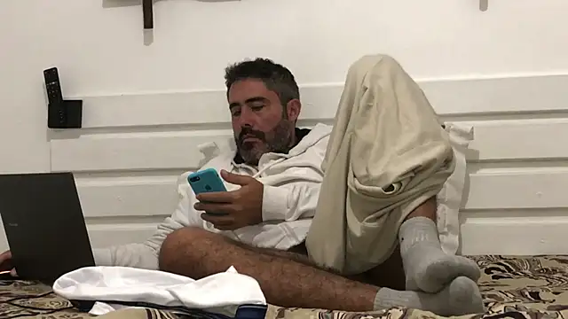 צ'אט XXX בשידור חי של victor_chat