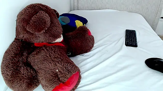 YorYo_hot's Live XXX Chat