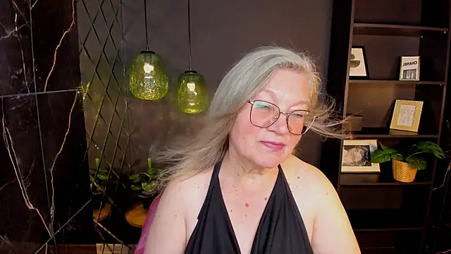 NataliMellow live XXX chat