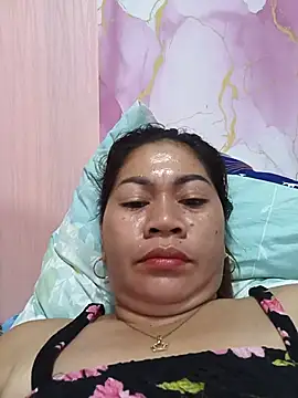 Chat XXX ao vivo de SweetChubbyMommy_02