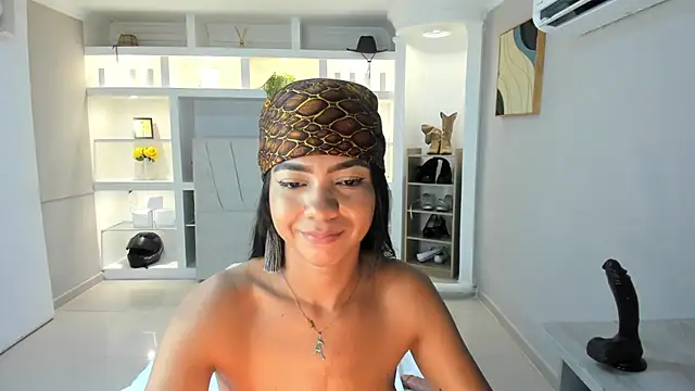 stefie_miss' Live XXX Chat