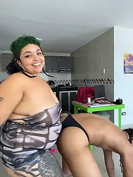 Chatroom XXX en direct de Capitaldoll420