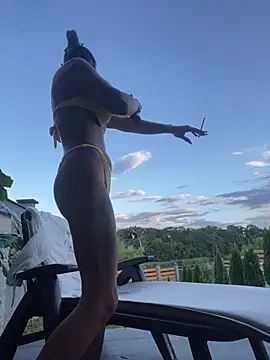 DiorMusse – Naživo XXX chat