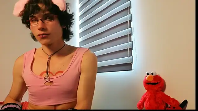 Živý XXX chat LittleTymmy