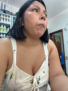 Chat XXX ao vivo de ISABELLA__LUNA