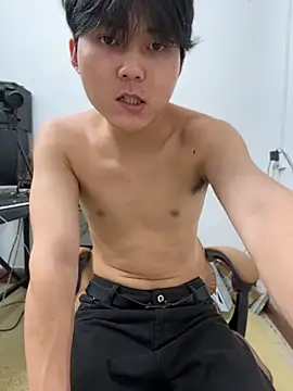 Zeya123 即時 XXX 聊天