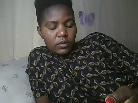 fatpusy002's Live XXX Chat