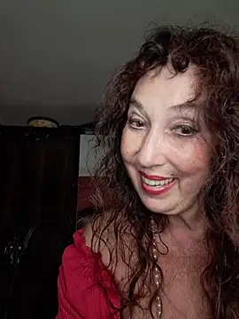 GypsyEsmeralda Chat XXX live