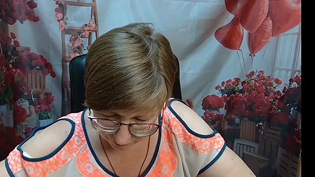 RadaChudna 라이브 XXX 채팅