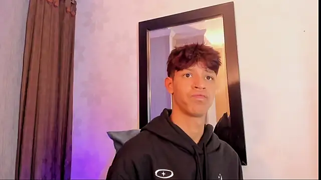 Ethan_qop Obrolan Langsung XXX