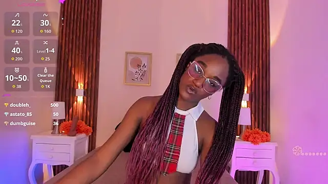 Chloebrunnie 现场XXX聊天